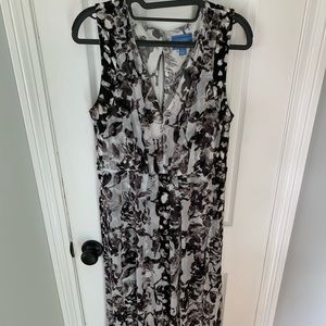 Simply vera black and white dress